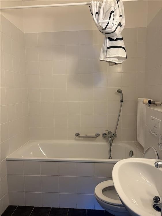 Dernier étage au coeur des Charmilles 5