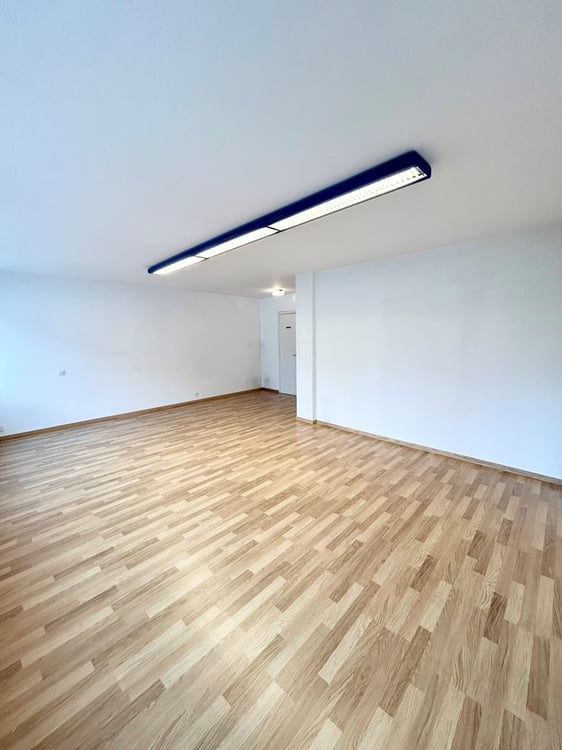 Bureau au centre ville de Sierre à louer dès le 01.08.2026 3