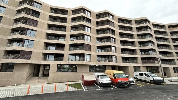 Places de parc souterraines disponible dans un quartier résidentiel 1