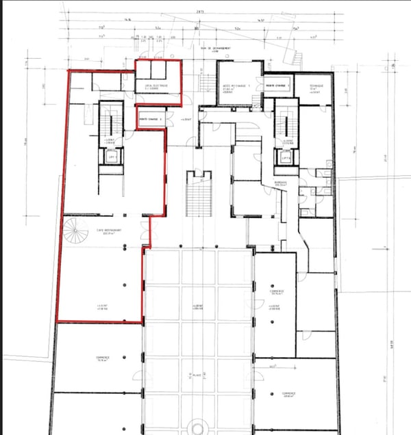Surface commerciale aménagée en restaurant - centre-ville 2