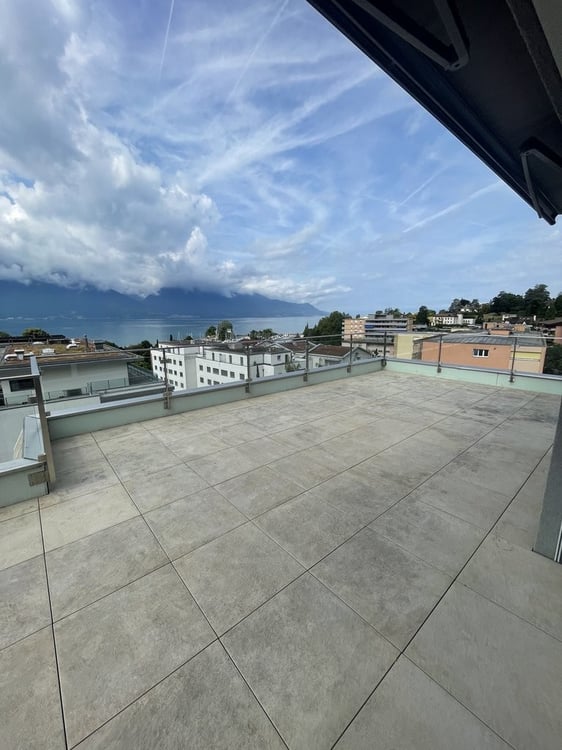 saisir ! Magnifique appartement avec vue imprenable sur le Léman ! 8