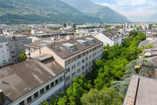 Spacieux bureau de 252m2 à louer au Centre-Ville de Sion 8