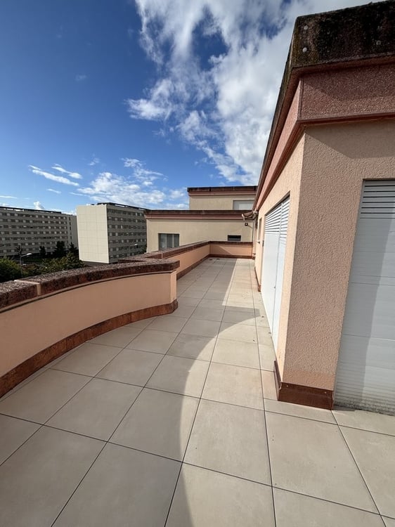 saisir ! Splendide appartement dans un quartier résidentiel ! 7