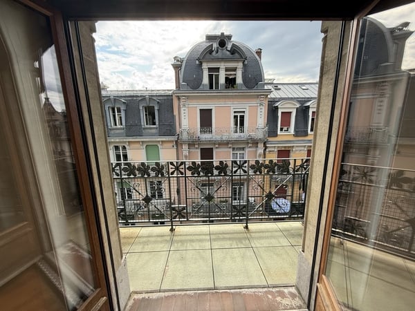 saisir ! Magnifique appartement au centre-ville de Montreux ! 6