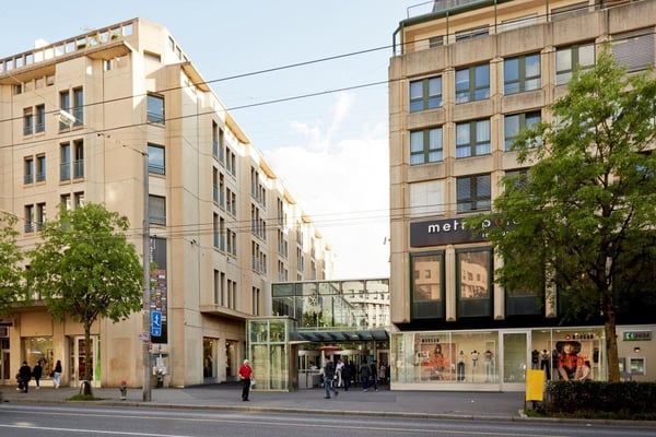 Places de parc souterrain dans le centre Metropole 17