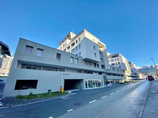Places de parc dans parking souterrain proche du centre-ville 1