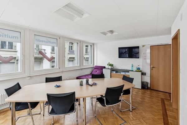 Surface bureau au centre-ville de Fribourg 6