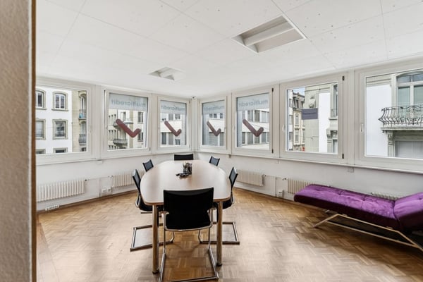 Surface bureau au centre-ville de Fribourg 7