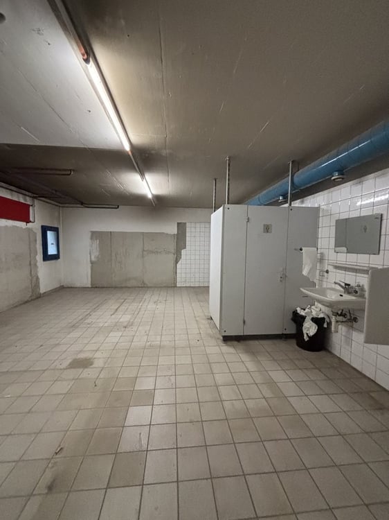 Dépôt spacieux de 620m2 idéalement situé à Clarens ! 10