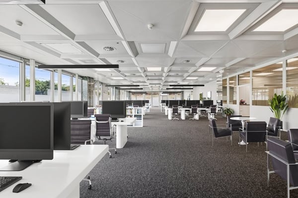 Surface commerciale de 450 m2 au coeur du World Trade Center II 3