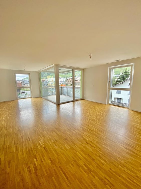 A saisir ! Superbe appartement proche du centre-ville de Sierre ! 6