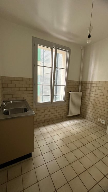 A saisir ! Spacieux logement au centre-ville de Lausanne ! 7