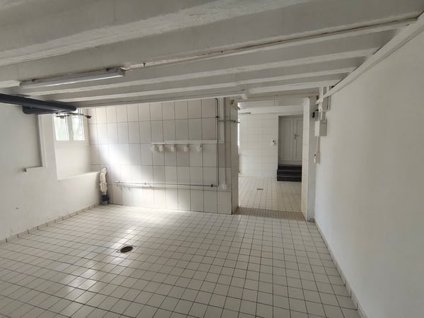 Grand local polyvalent idéalement situé à Lausanne 2