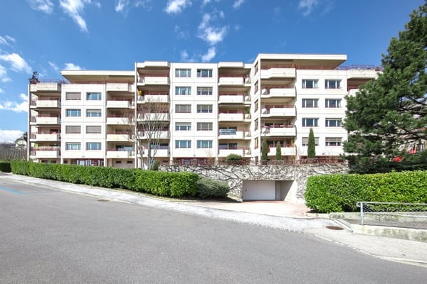 A saisir ! Magnifique appartement avec vue sur le lac ! 2