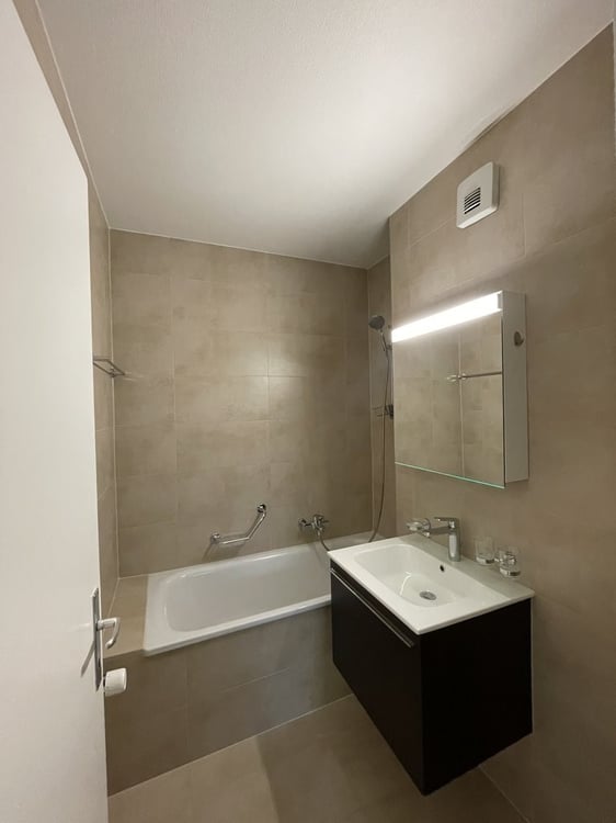 À saisir ! Magnifique logement à Pully ! 9