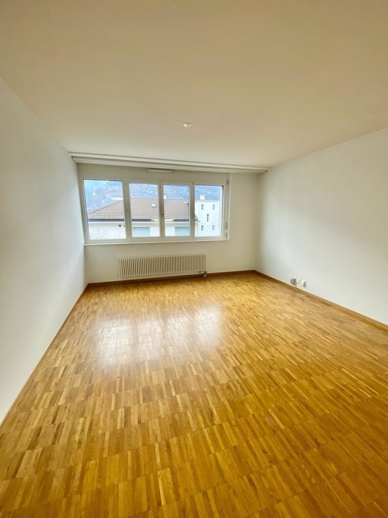 À saisir ! Magnifique appartement à Sierre ! 2