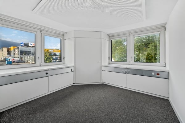A saisir ! Magnifique bureau modulable au coeur de Crissier ! 5