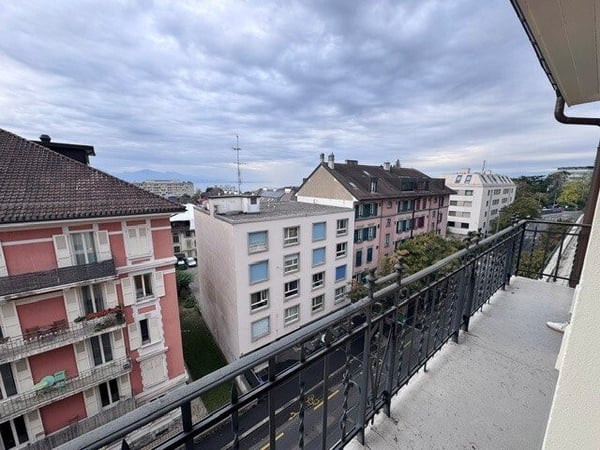 A saisir ! Superbe logement proche de toutes commodités ! 10