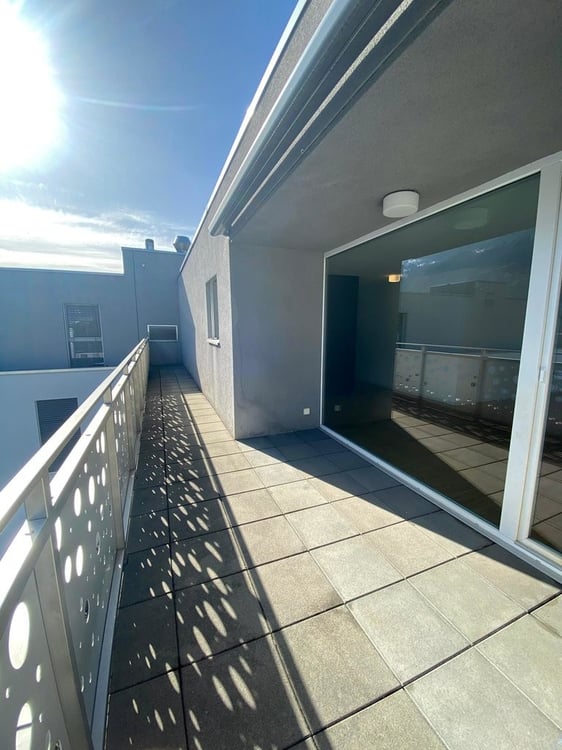 A saisir ! Superbe appartement proche du centre-ville de Sierre ! 8