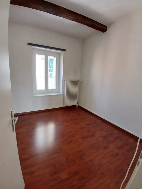 A saisir ! Charmant appartement à louer au coeur de Plainpalais ! 5