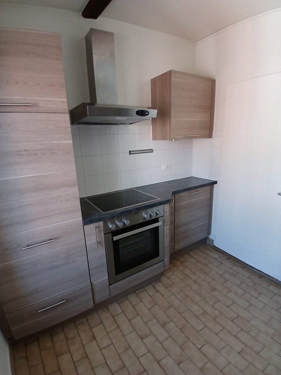 A saisir ! Charmant appartement à louer au coeur de Plainpalais ! 4