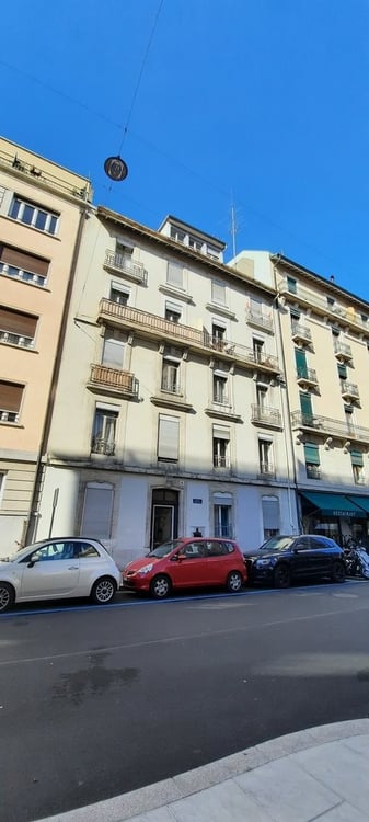 A saisir ! Charmant appartement à louer au coeur de Plainpalais ! 1