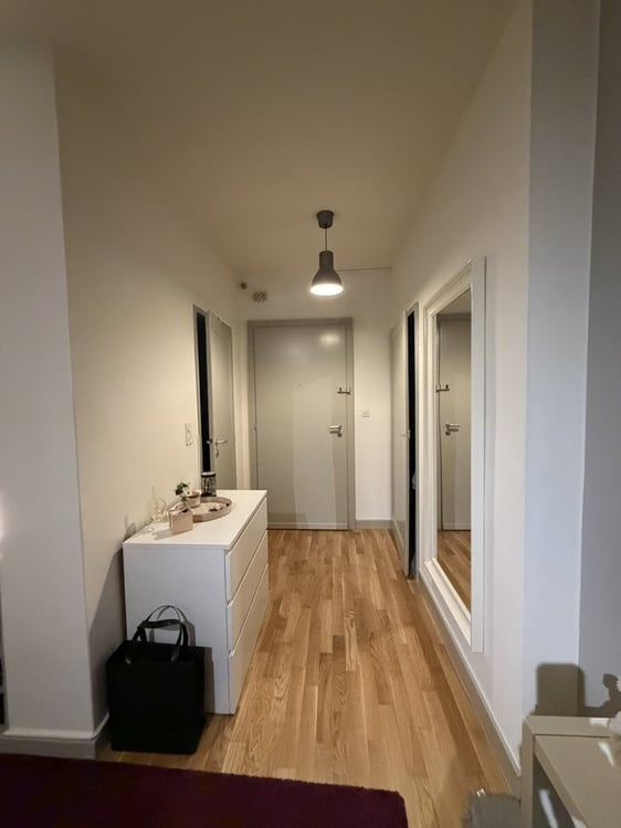 À saisir ! Splendide studio meublé dans un quartier calme ! 2