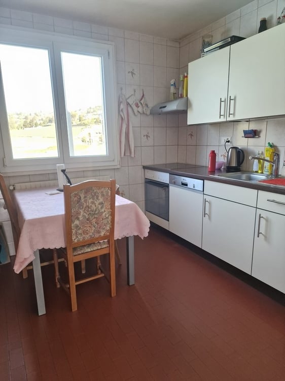 A saisir ! Magnifique appartement situé dans un quartier verdoyant ! 4