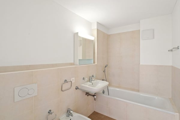 Appartamento di 3.5 locali in zona strategica con giardino 7