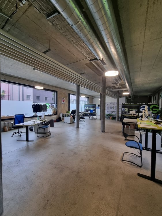 New business in town...?! 4