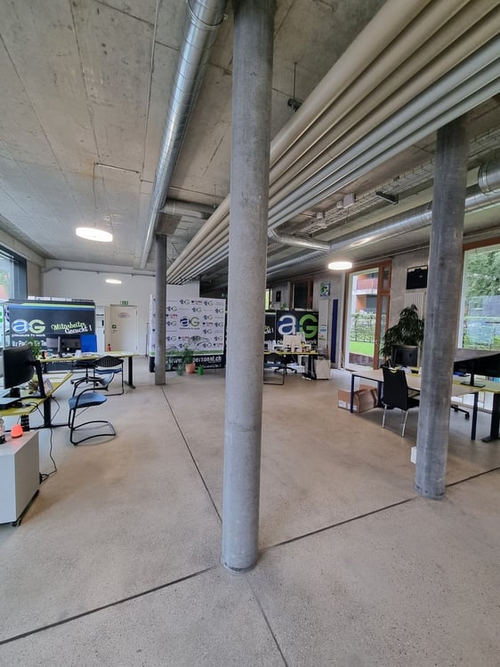 New business in town...?! 5