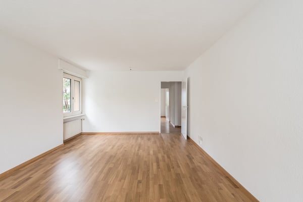 zentrale Stadtwohnung mit Balkon 4