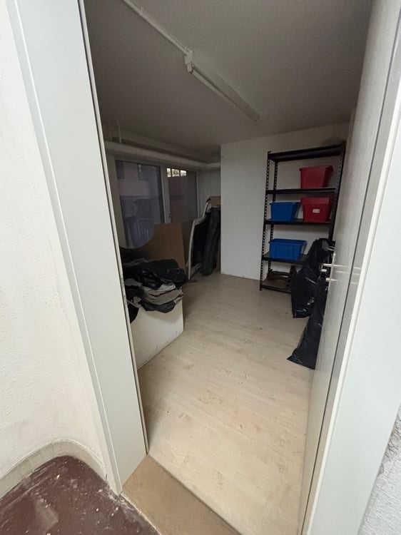 Grosszügige Lagerfläche im SUN-Areal 5