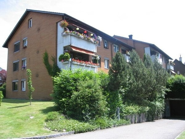 Aussenparkplatz an der Mettlenstrasse 34/36 4