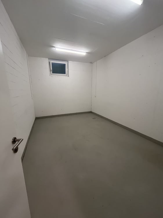 Hobbyraum in Reichenburg zu vermieten 2