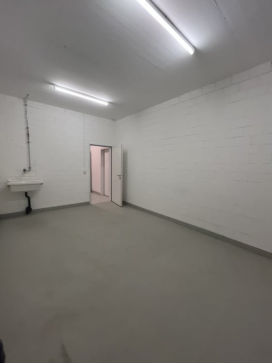 Hobbyraum in Reichenburg zu vermieten 6