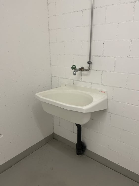 Hobbyraum in Reichenburg zu vermieten 5