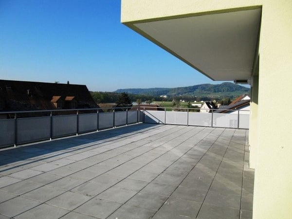 Attikawohnung mit grosser Terrasse 9