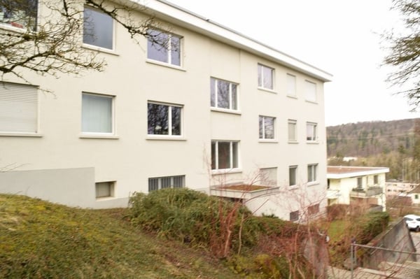 Aussenparkplatz in Zürich 16