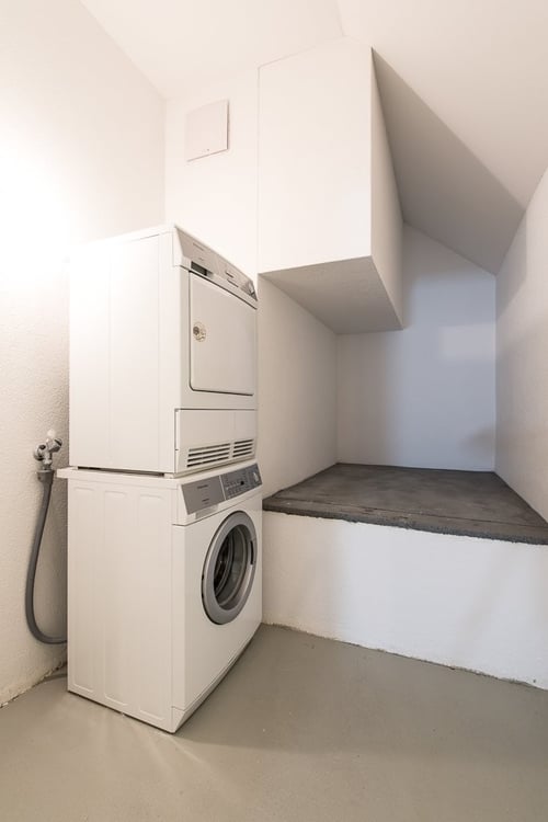 Top moderne Dachwohnung in der Nähe des Zürichsees 9