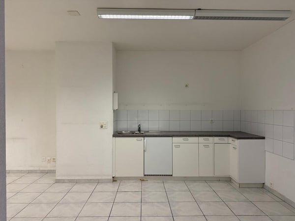Grosszügiges Gewerbe / Befristet bis 31.12.2027 7