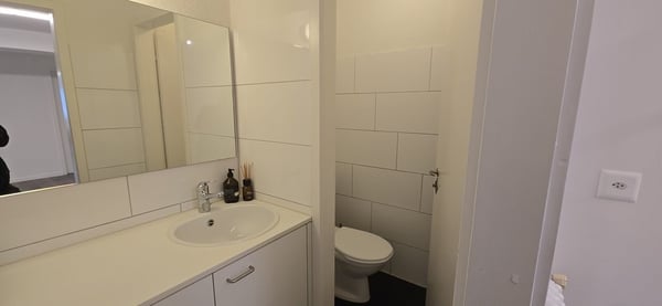 Lichtdurchflächte Bürofläche an bester Lage im Zürcher Seefeld 10