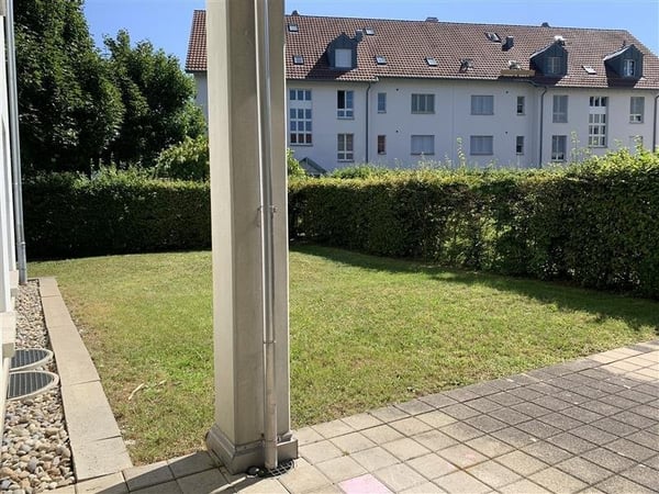 Grosszügige Gewerbefläche mit 61 m2 Hauptraum 10
