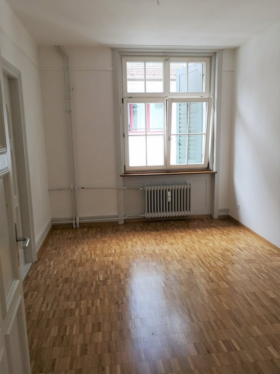 charmante 3.5 Zimmer Altbauwohnung 5
