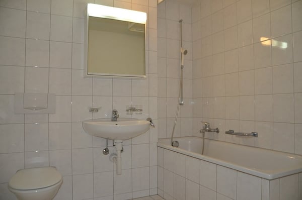 Schöne 3.5 Zimmer-Wohnung! 6
