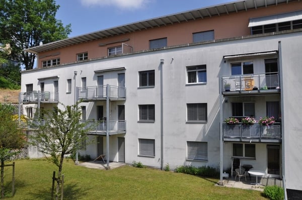 Schöne 3.5 Zimmer-Wohnung! 1