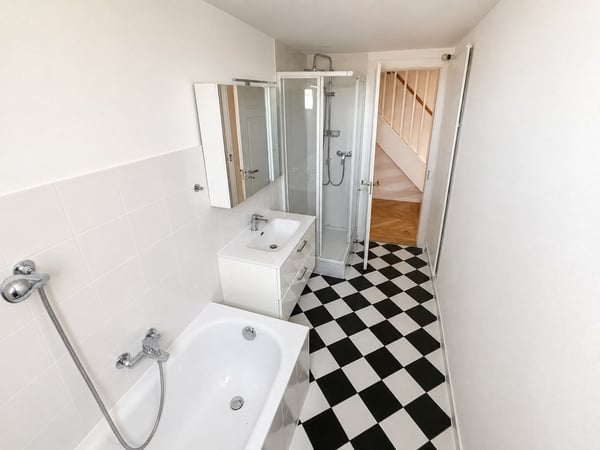 Einzigartige 5.5-Zimmer-Wohnung mit Dachterrasse & grossem Estrich 3