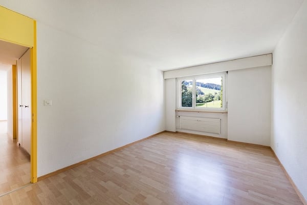 Wohnung an ruhiger Lage mit schöner Weitsicht! 3