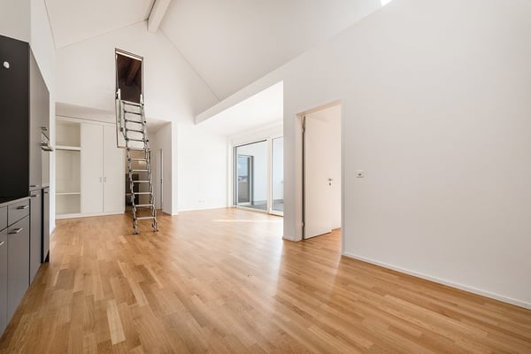 Top moderne Wohnung in Rossrüti 5