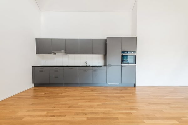 Top moderne Wohnung in Rossrüti 2